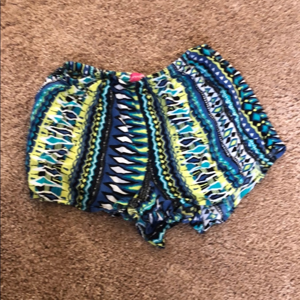 Short summer pants